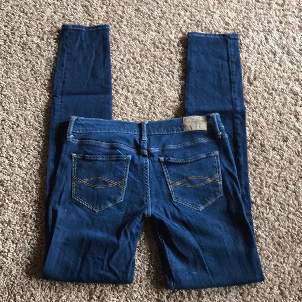 Jeans - Picture 3 of 3